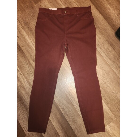 Time and Tru High Rise Core Jeggings XL 16-18 Rustic Plum NWT - Picture 1 of 6